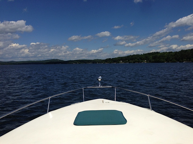 boating on winnipesaukee